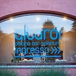 Ai Tardi فندق Diano dʼAlba