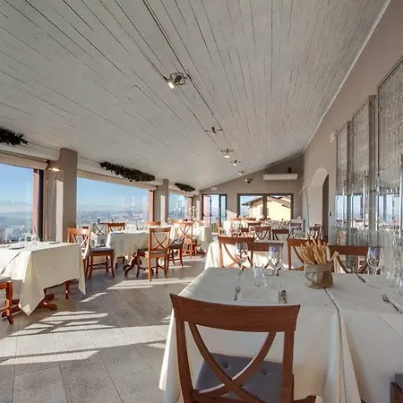 Ai Tardi 3* Diano dʼAlba