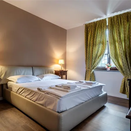 Hotell Ai Tardi 3*