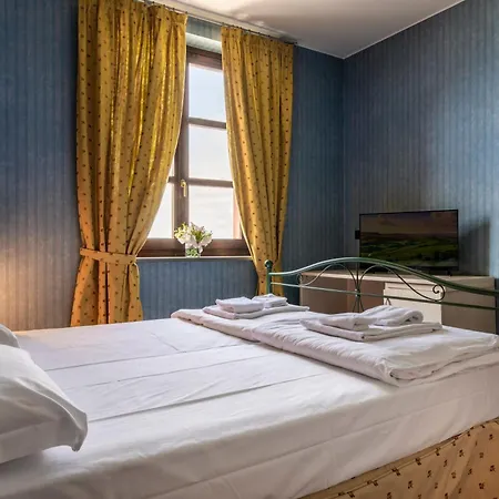 Hotell Ai Tardi 3*