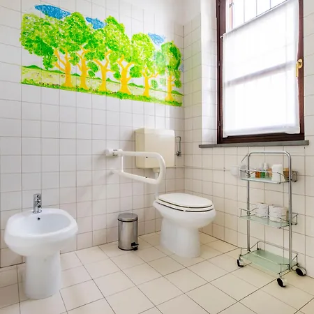 Ai Tardi Hotel